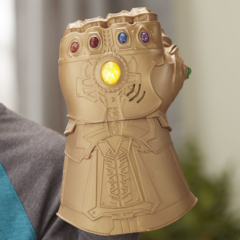 E1799_Manopla_Eletronica_Thanos_Marvel_Vingadores_Guerra_Infinita_Hasbro_5
