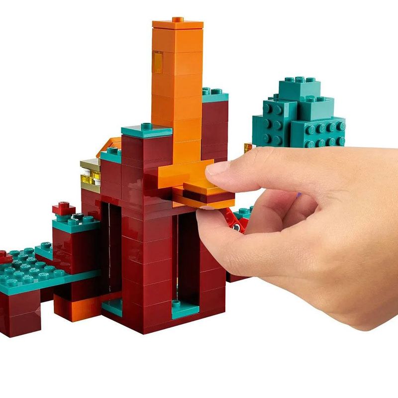LEGO_Minecraft_A_Floresta_Deformada_21168_6