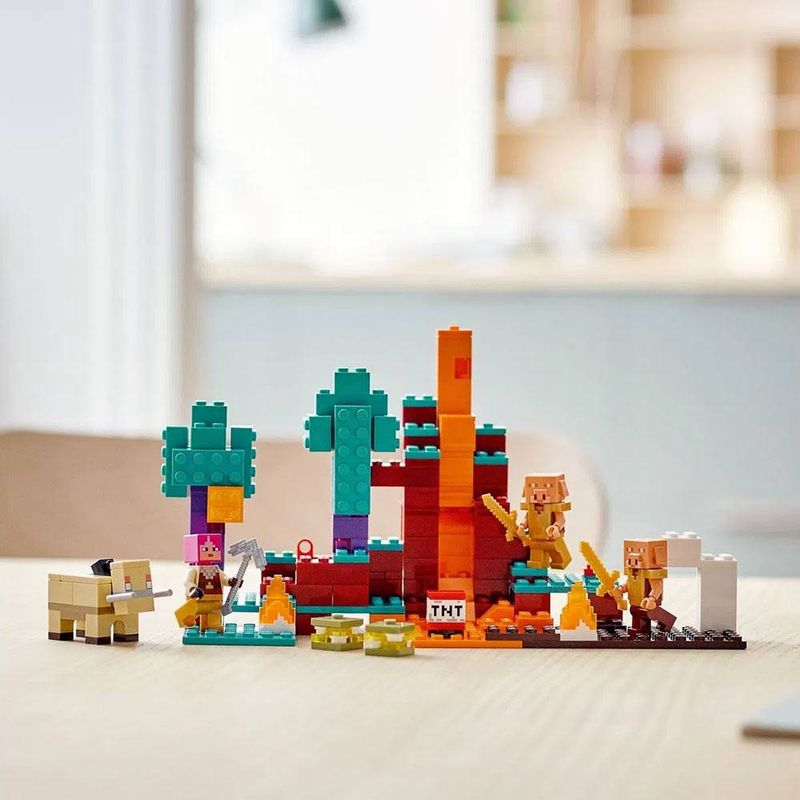 LEGO_Minecraft_A_Floresta_Deformada_21168_9