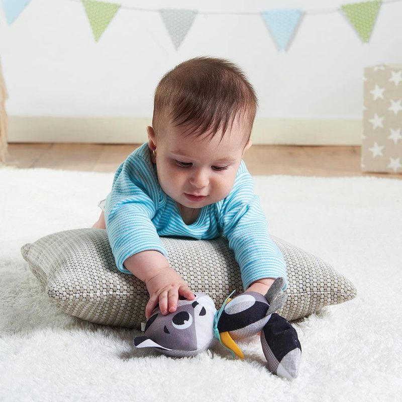 IMP01632_Chocalho_com_Textura_Contos_Magicos_Christopher_Rattle_Tiny_Love_2