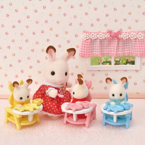 Sylvanian Families - Conjunto Cuidando de Trigêmeos - Epoch