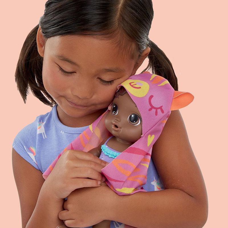 F2570-Boneca-Baby-Alive-Bebe-Dia-de-Sol-Negra-Hasbro-5