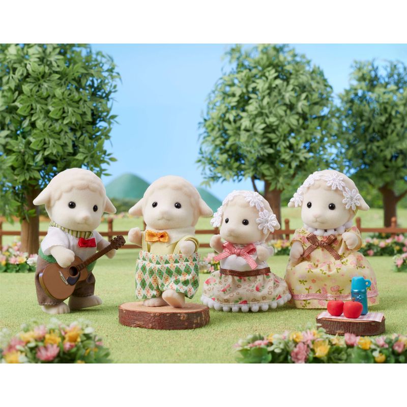 Sylvanian-Families---Familia-das-Ovelhas---Epoch-3