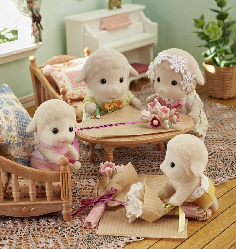 Sylvanian-Families---Familia-das-Ovelhas---Epoch-4