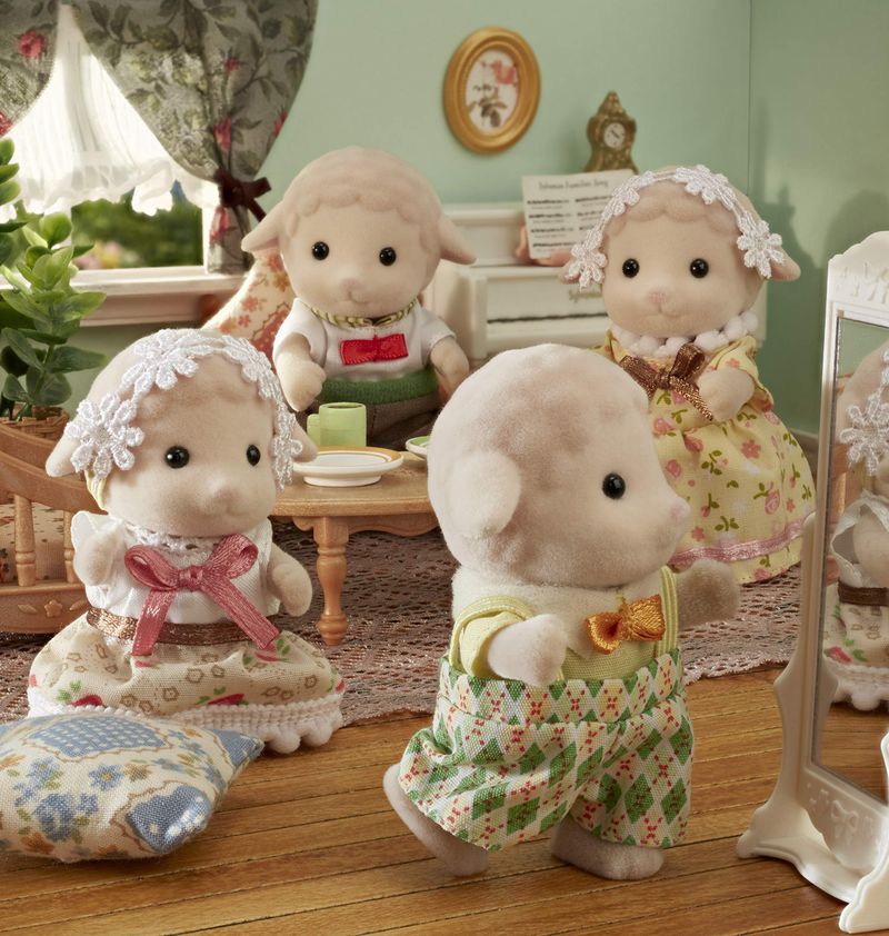 Sylvanian-Families---Familia-das-Ovelhas---Epoch-5