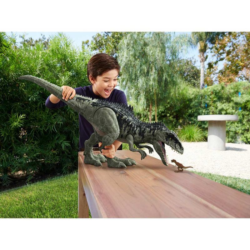 GWD68---Dinossauro-Articulado---Giganotosaurus---Super-Colossal---Jurassic-World-Dominion-9