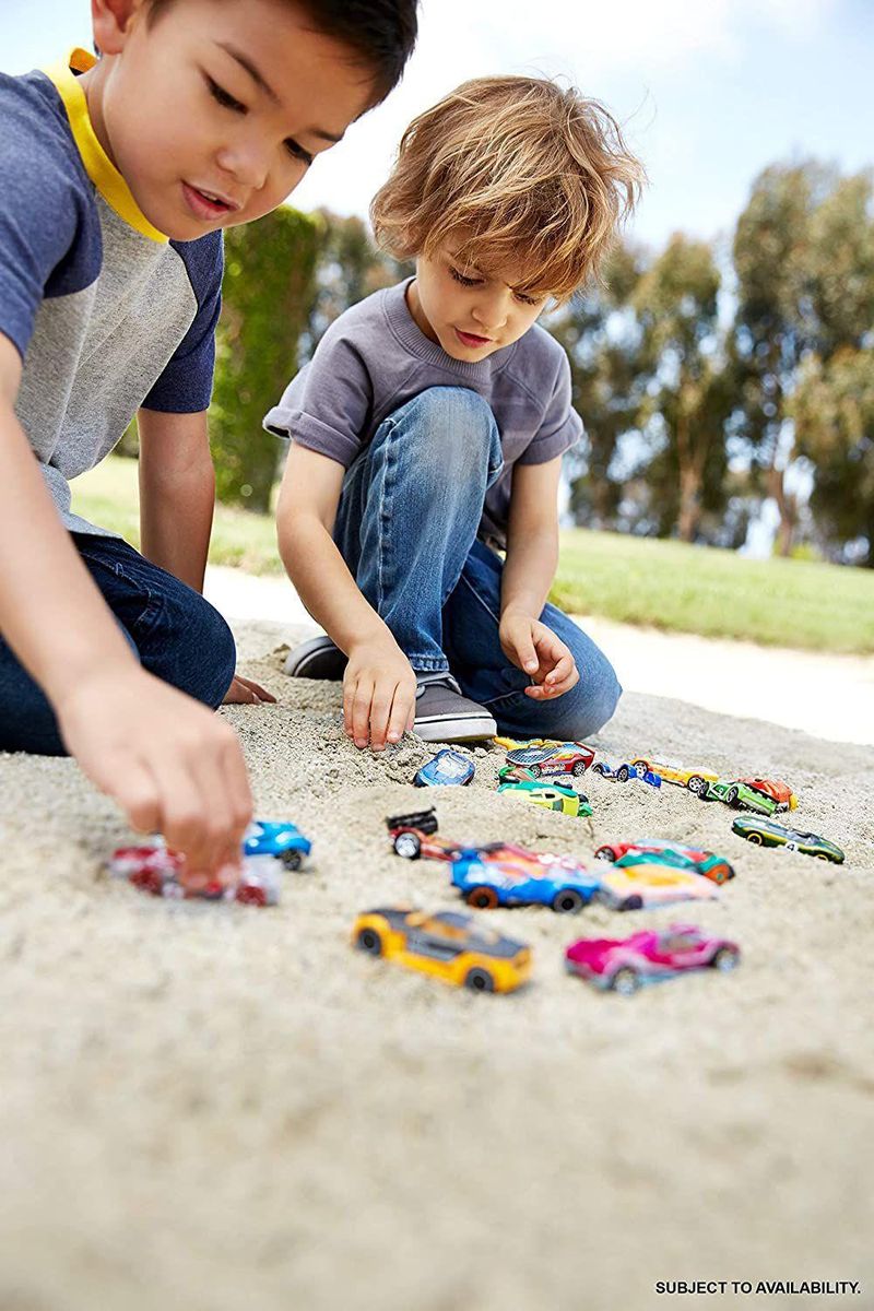 H7045---Conjunto-Hot-Wheels---Pacote-com-20-Carrinhos-Sortidos-4