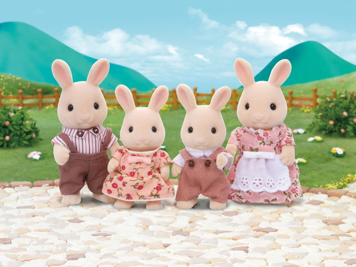 3-Sylvanian-Families---Familia-dos-Coelhos-de-Leite---Epoch