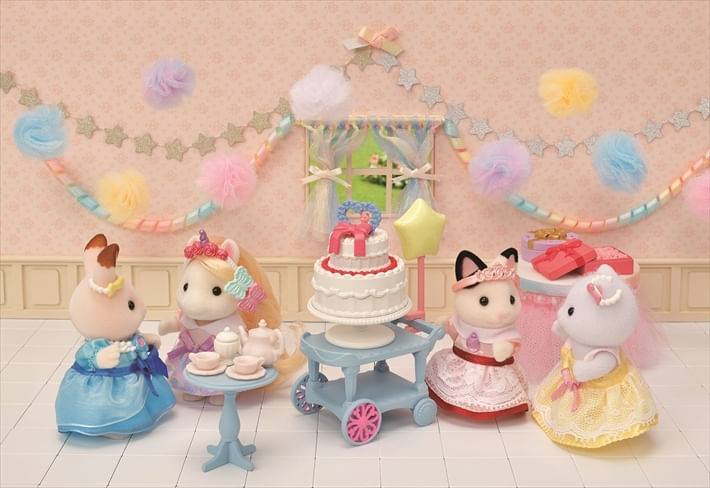 6-Sylvanian-Families---Conjunto-Hora-da-Festa---Menina-Gata-Malhada---Epoch