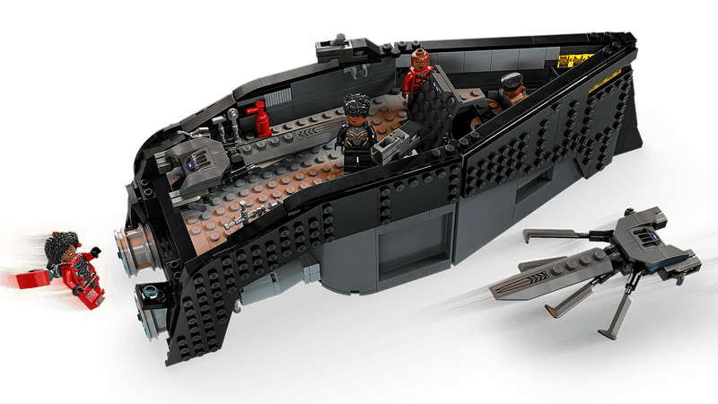 3-LEGO-Marvel---Pantera-Negra---Guerra-na-Agua---76214