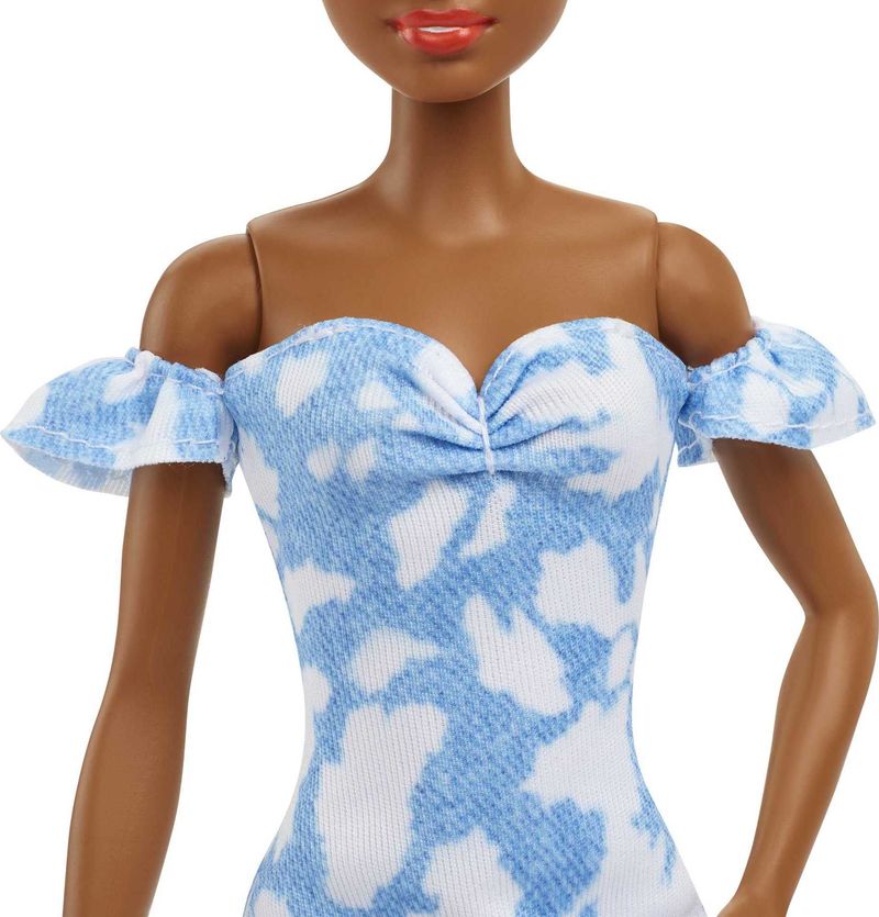 Boneca-Barbie-Fashionista-com-Estojo---Vestido-Azul-e-Bandana-Laranja---185---Mattel-4