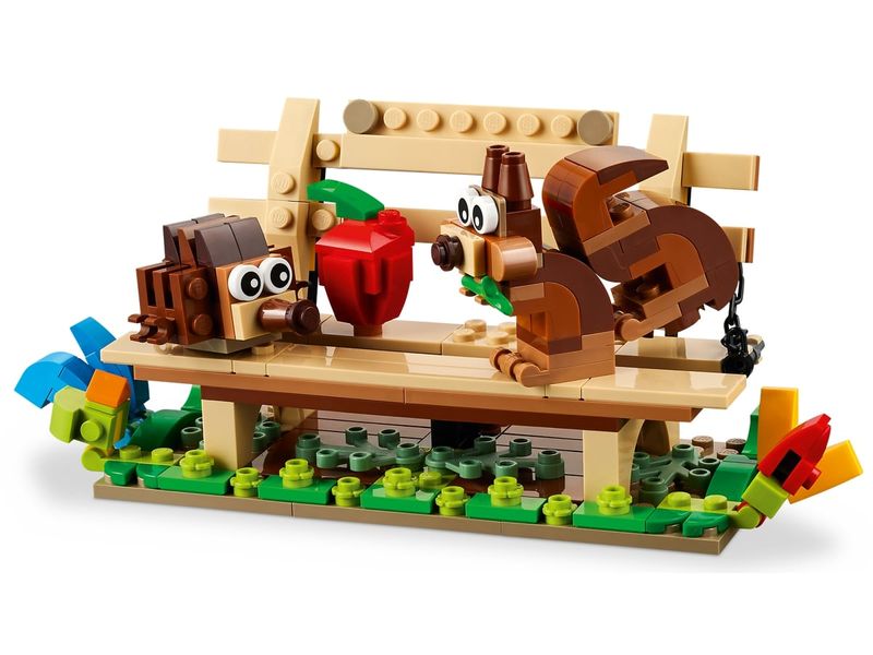 8-LEGO-Creator-3-em-1---Casa-de-Passarinho---31143