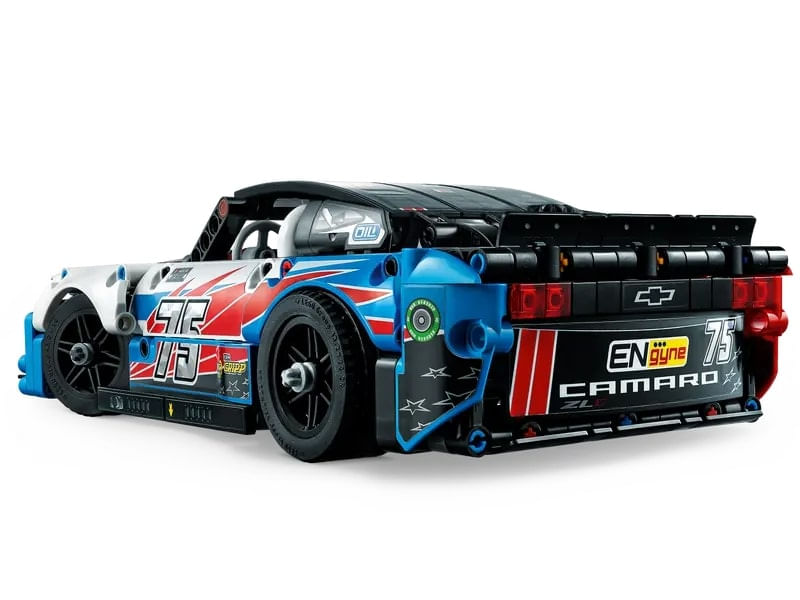 5-LEGO-Technic----Chevrolet-Camaro-ZL1---NASCAR---42153