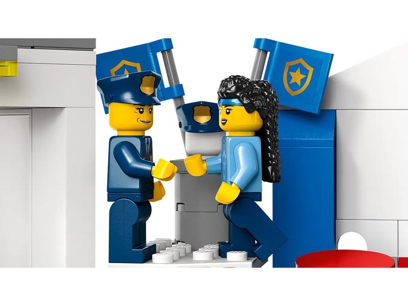 LEGO-City---Academia-de-Treinamento-da-Policia---60372-6