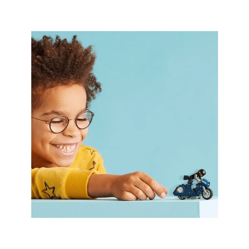 6-LEGO-City-Moto-de-Acrobacias-de-Turne-60331