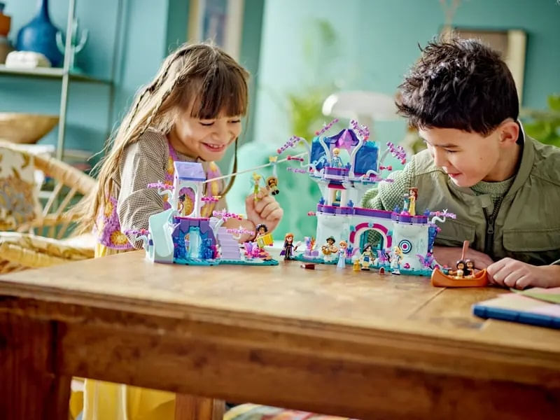 LEGO-Disney---A-Casa-da-Arvore-Encantada---100-Anos---1016-Pecas---43215-11
