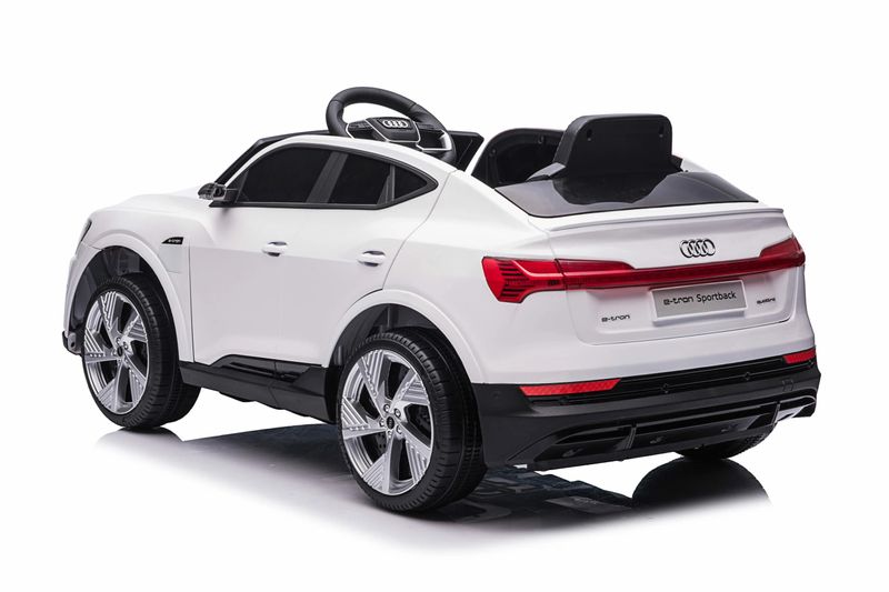 Carrinho-Eletrico-Infantil-com-Controle-Remoto---Audi-E-Tron---12V---Branco---Yes-Toys-2