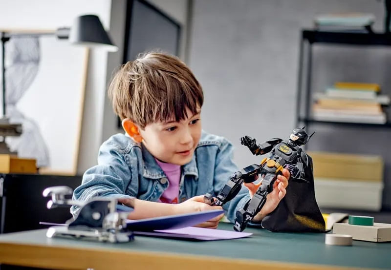 LEG76259---LEGO-Batman---Figura-de-Construcao-do-Batman---275-Pecas---76259-5