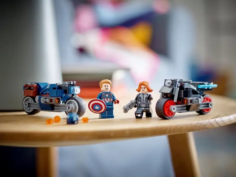 LEG76260---LEGO-Marvel---Motocicletas-da-Viuva-Negra-e-do-Capitao-America---130-Pecas---76260-7