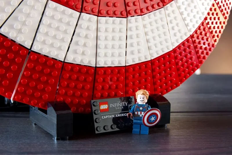LEG76262---LEGO-Marvel---O-Escudo-do-Capitao-America---3128-Pecas---76262-9
