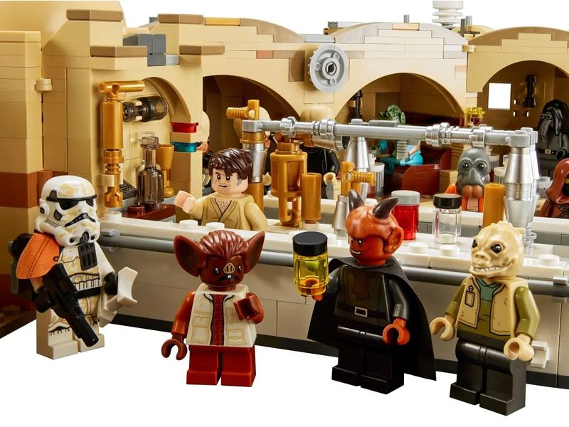 LEGO-Star-Wars---Mos-Eisley-Cantina---3187-Pecas---75290-6