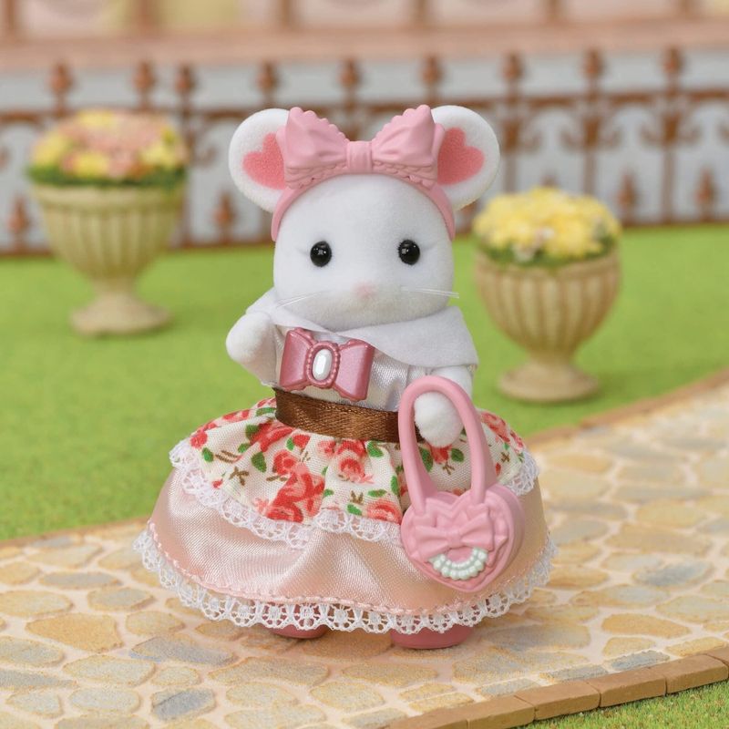 EPO5540---Sylvanian-Families---Colecao-Sugar-Sweet---Town-Girl-Series---Epoch-5