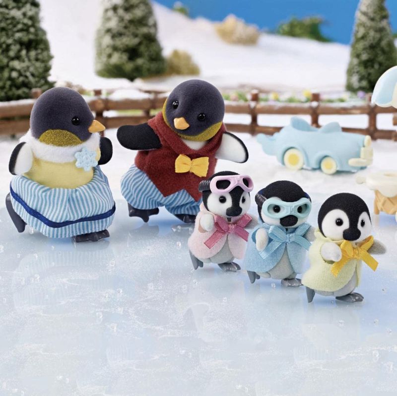 EPO5694---Sylvanian-Families---Familia-dos-Pinguins---Epoch-3