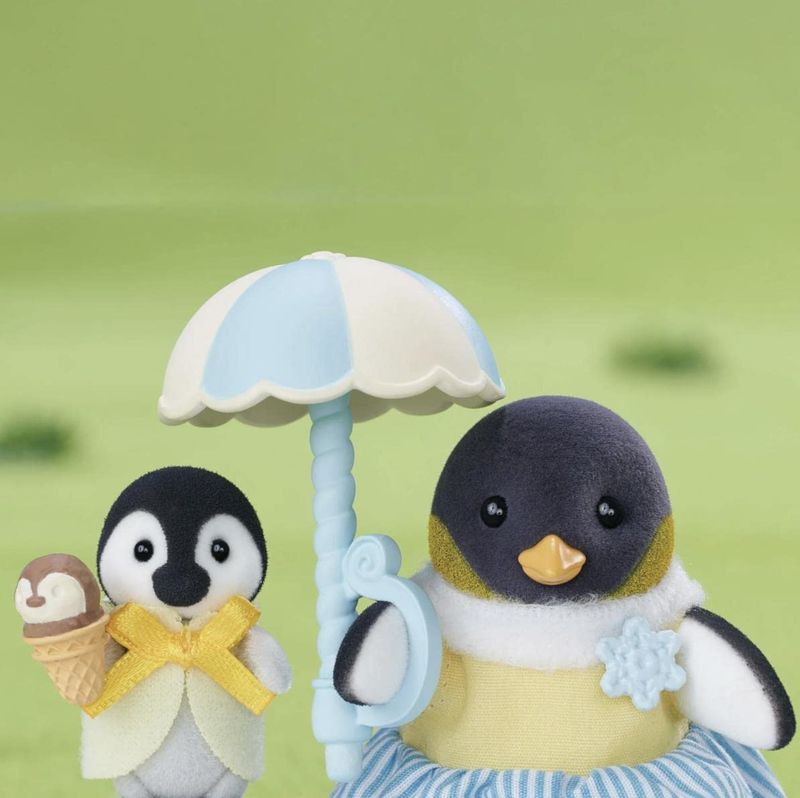 EPO5694---Sylvanian-Families---Familia-dos-Pinguins---Epoch-4