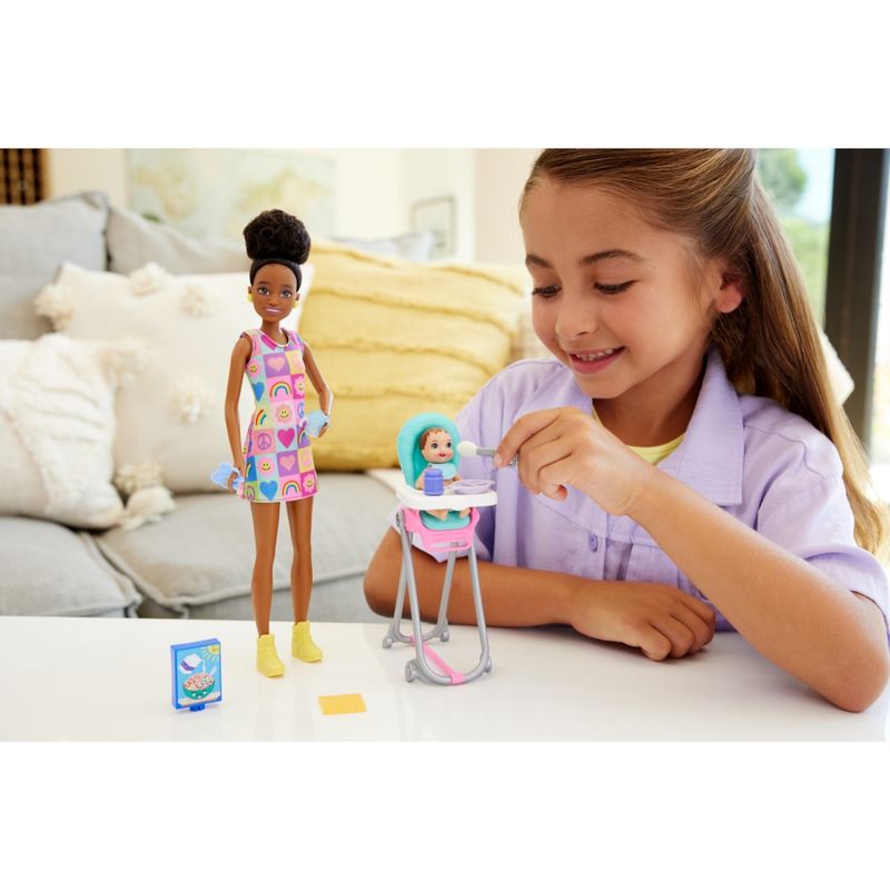 MATHTK34---Playset-Barbie-com-Boneca---Barbie-com-Bebe-e-Vestido-Arco-Iris---Skipper---Mattel-4