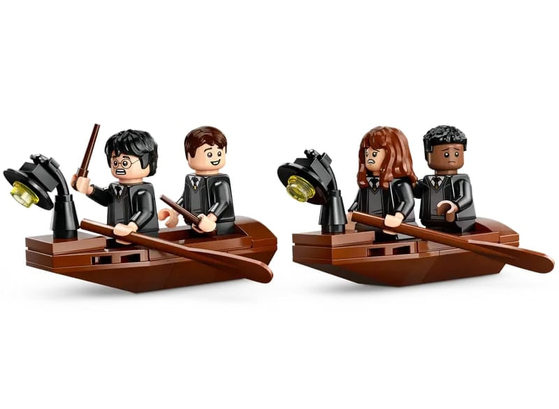 LEGO-Harry-Potter---Casa-dos-barcos-do-Castelo-de-Hogwarts---350-Pecas---76426-3