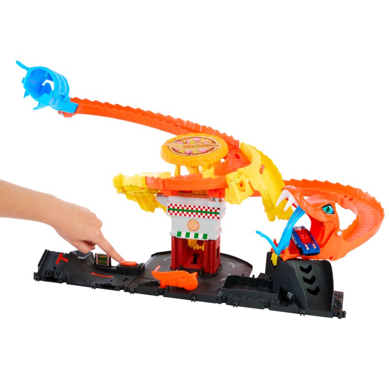 MATHTN81---Pista-Hot-Wheels-com-Carrinho---Ataque-da-Cobra-a-Pizzaria---Mattel-6