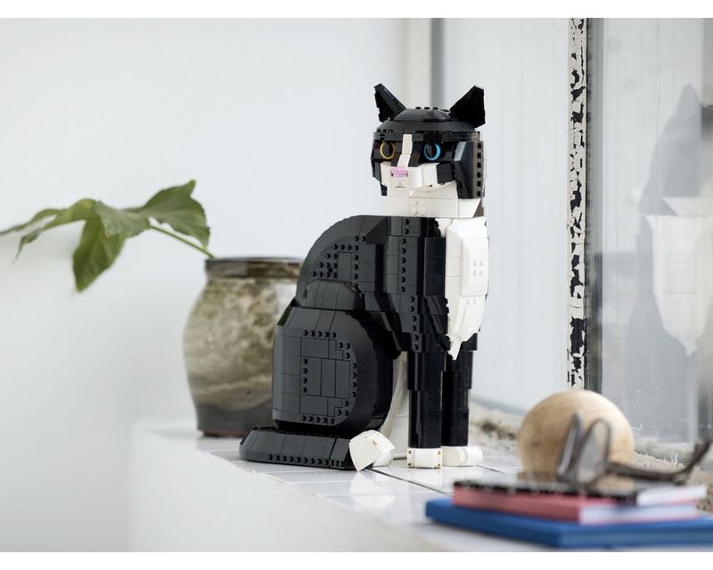 LEG21349---LEGO-Ideas---Gato-de-Smoking---1710-Pecas---21349-6