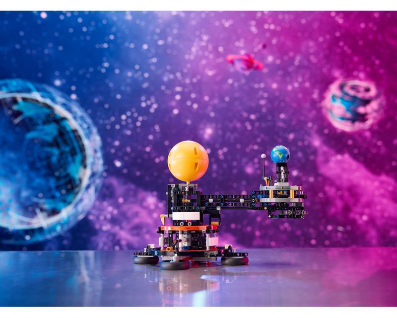 LEG42179---LEGO-Technic---Planeta-Terra-e-Lua-em-Orbita---526-Pecas---42179-4