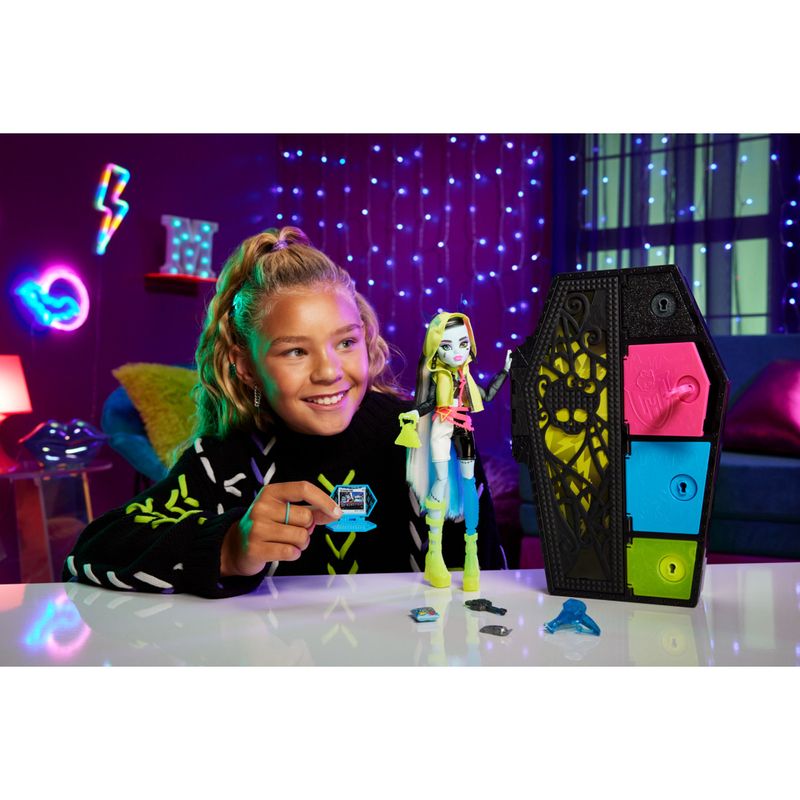 MATHNF79---Boneca-Monster-High---Frankie-Stein---Neon-Frights---Mattel-7
