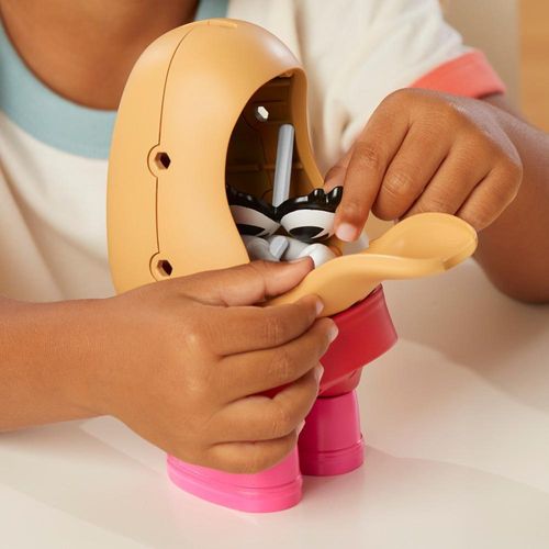 Figura Senhora Cabeça de Batata - Potato Head - 12 Peças - Hasbro