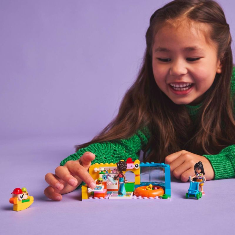 LEG42645 - LEGO Friends - Sala de jogos da irmazinha de Aliya - 125 Pecas - 42645 8.jpg
