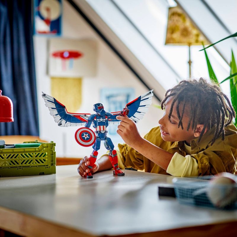 LEG76296 - LEGO Marvel - Figura do Capitao America - 359 Pecas - 76296 7.jpg