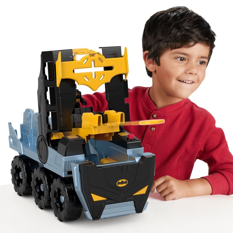 MATHVY04 - Veiculo de Roda Livre com Luz e Som - Mega Batmovel - DC Super Friends - Imaginext - Mattel 5.jpg