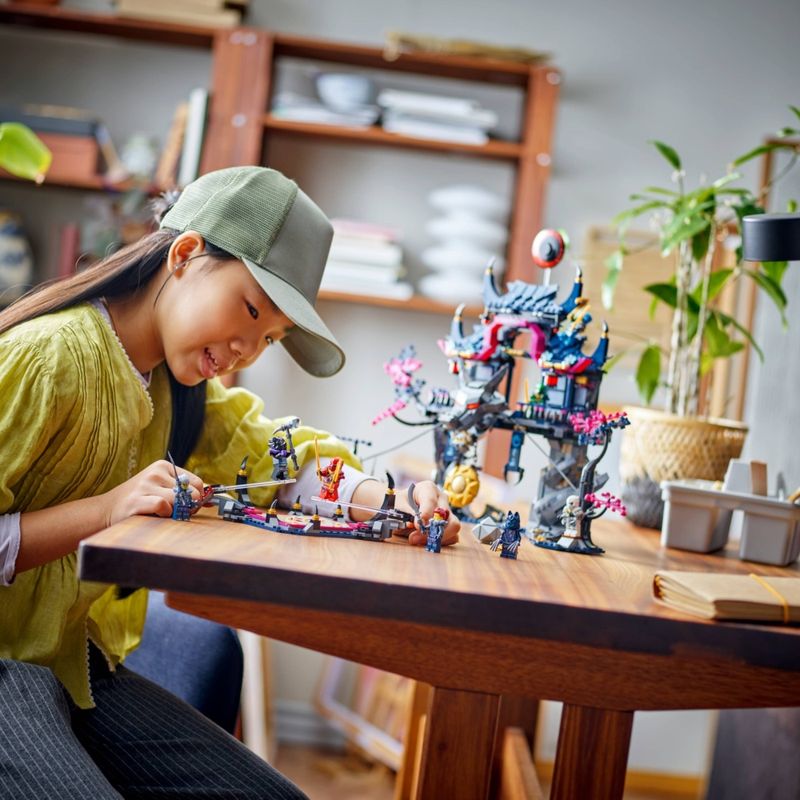 LEG71813 - LEGO Ninjago - Mascara de Lobo Sombra Dojo - 1190 Pecas - 71813 6.jpg