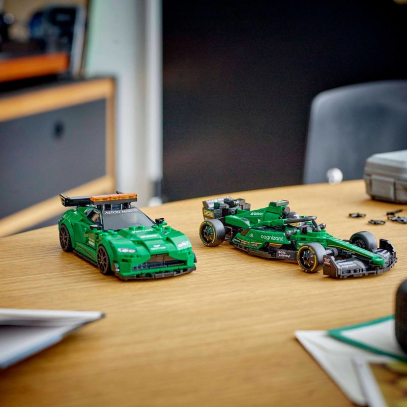LEG76925 - LEGO Speed - Safety car Aston Martin e AMR23 - 564 Pecas - 76925 9.jpg
