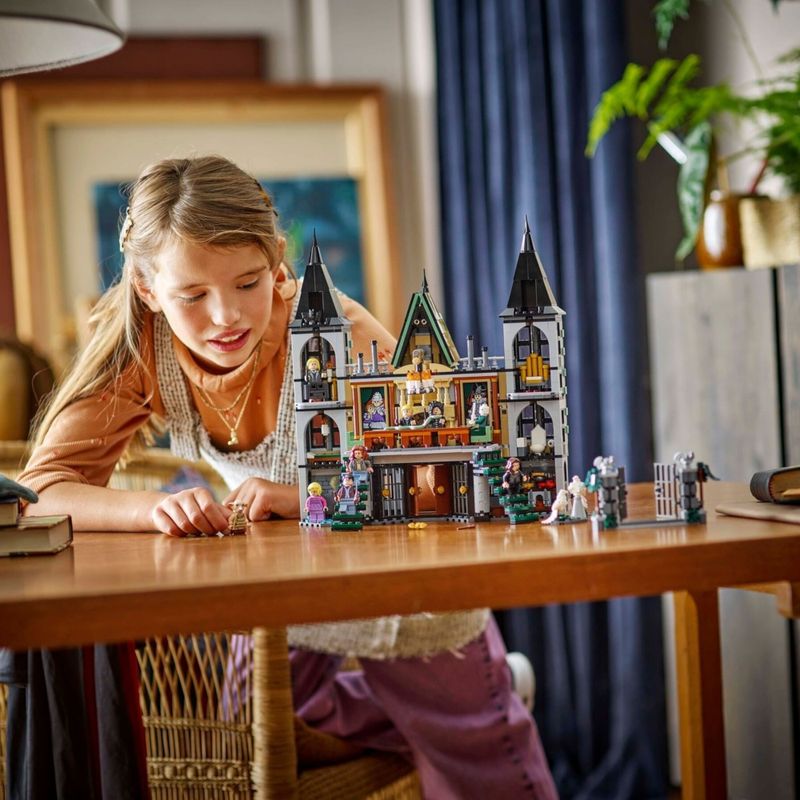 LEG76453---LEGO-Harry-Potter---Mansao-Malfoy---1601-Pecas---76453-7