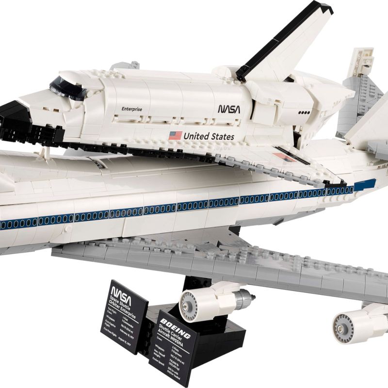 LEG10360---LEGO-Icons---Aeronave-de-transporte---2417-Pecas---10360-5