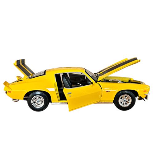 Carro em Miniatura - Chevrolet Camaro Z/28 1971 - 1:18 - Maisto