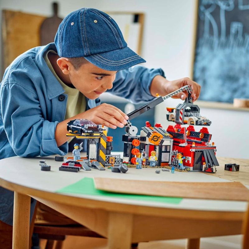 LEG60472 - LEGO City - Ferro-velho com Carros - 871 Pecas - 60472 8