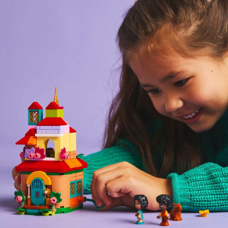 LEG43261 - LEGO Disney - Mini Casa de Encanto - 186 Pecas - 43261 6