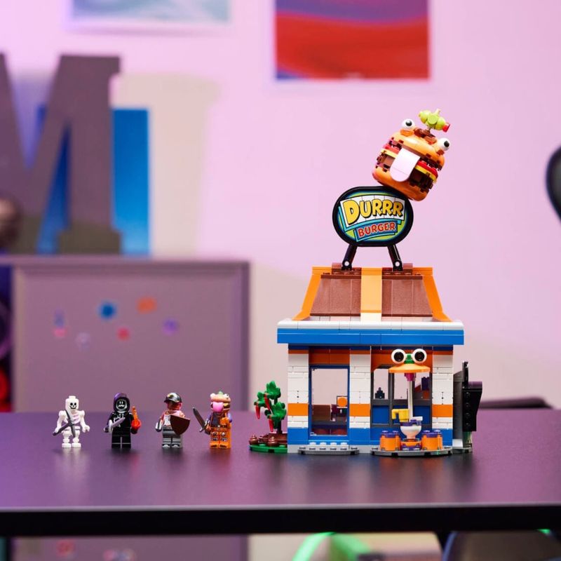 LEG77076 - LEGO Fortnite - Restaurante Durrr Burger - 546 Pecas - 77076 6