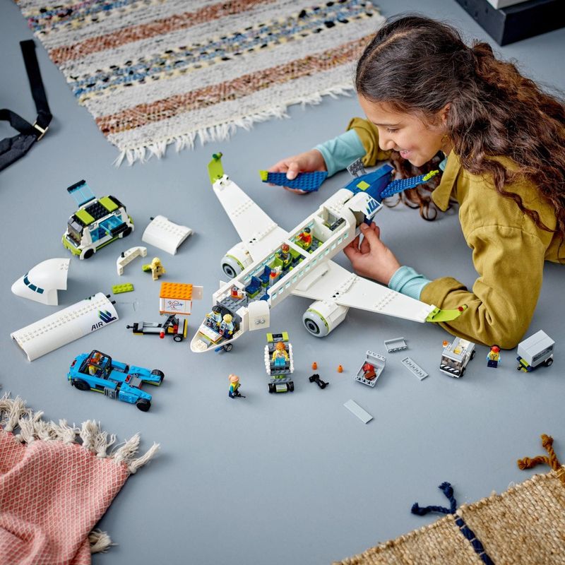 LEG60367 - LEGO City - Aviao de Passageiros - 913 Pecas - 60367 5