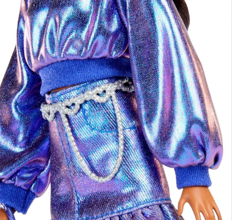 MATJFP42 - Boneca Barbie Fashion - Deluxe - STYLE - Traje Metalico Azul - Mattel  6